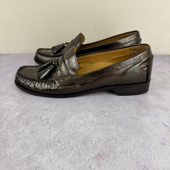 Cole Haan Shoes Womens Size 7 B Tassel Loafers Slip On Brown Shiny D29965 - Picture 2 of 15